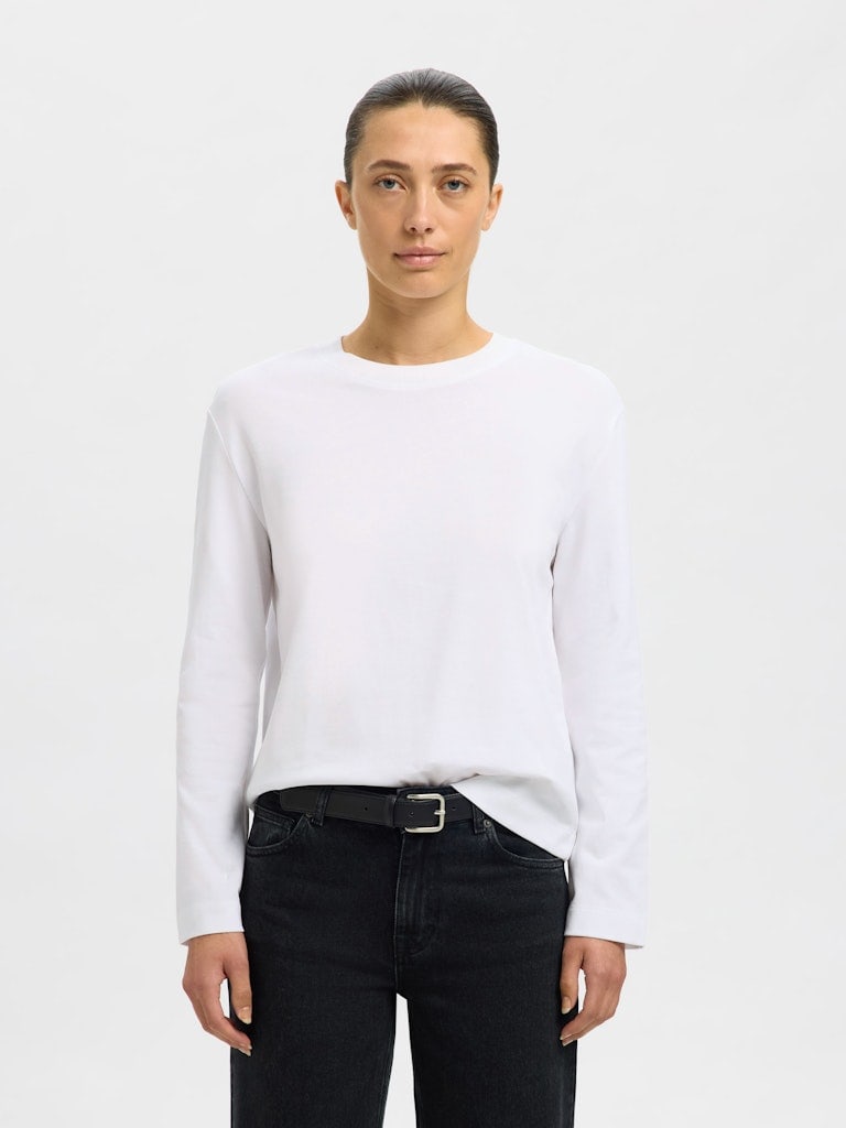 SLWESSENTIAL LS BOXY TEE NOOS