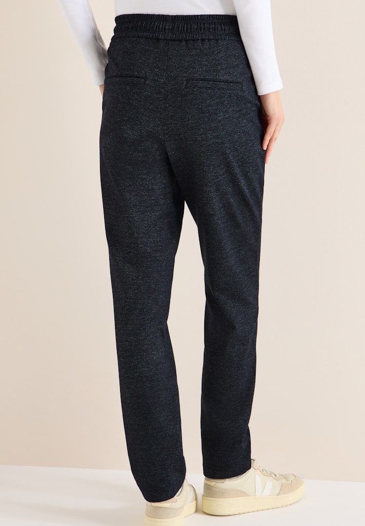 Slim Leg Hose