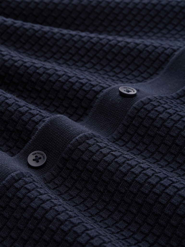 Strickjacke mit Polokragen