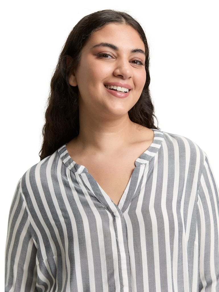 Plus Size - Henleybluse mit Streifenmuster