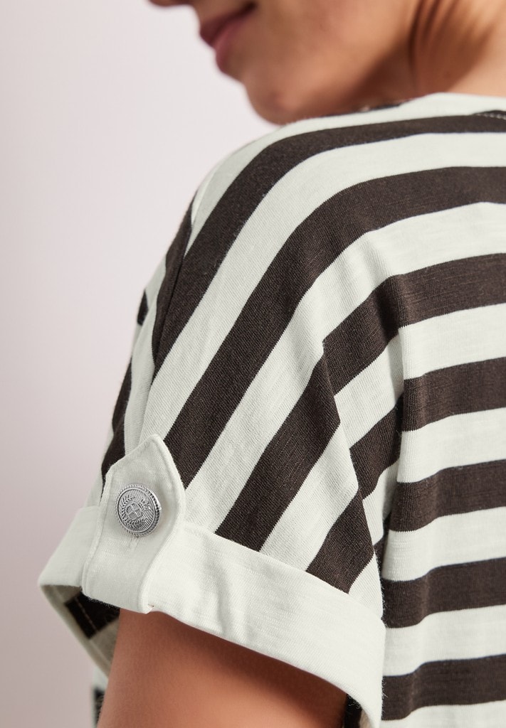 T-Shirt mit Rundhals und Knopfdetail