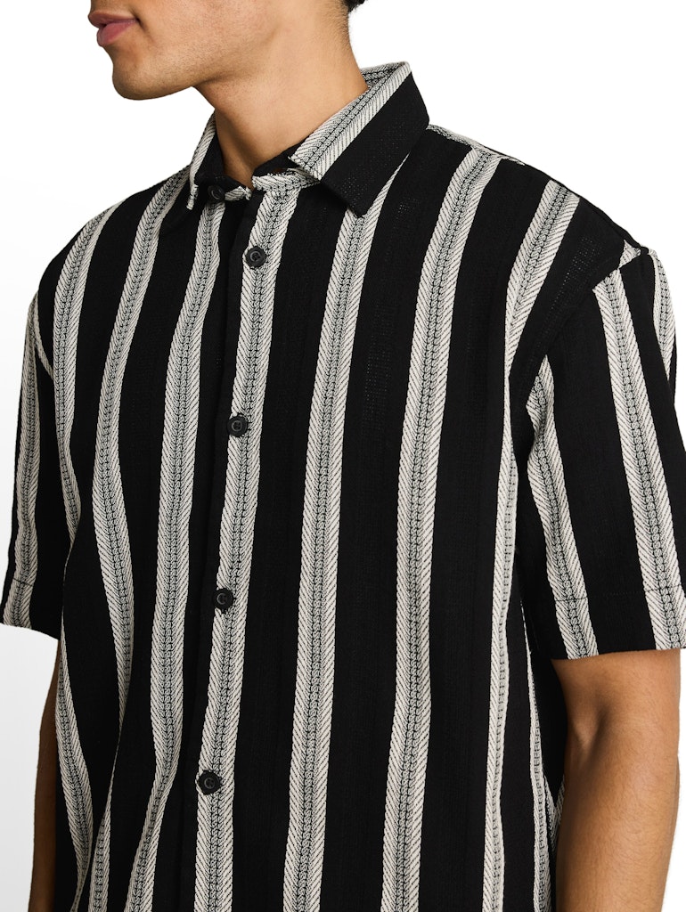 Loose Fit Kurzarmhemd mit Streifenmuster