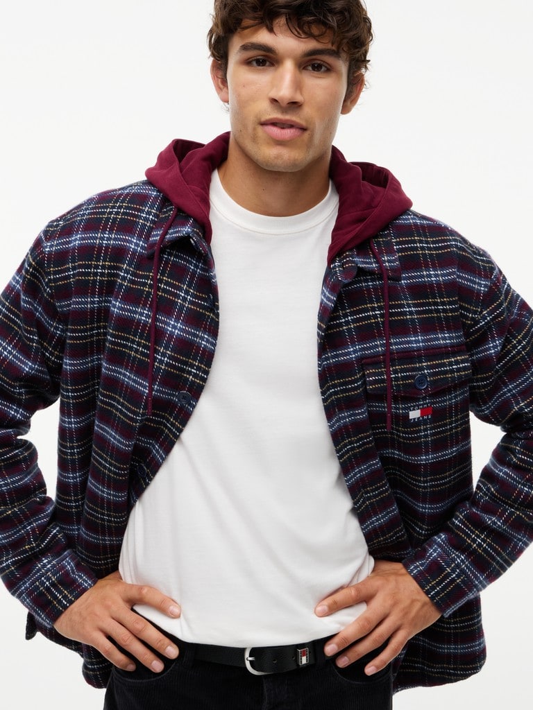 TJM LOGO HOODED OVERSHIRT