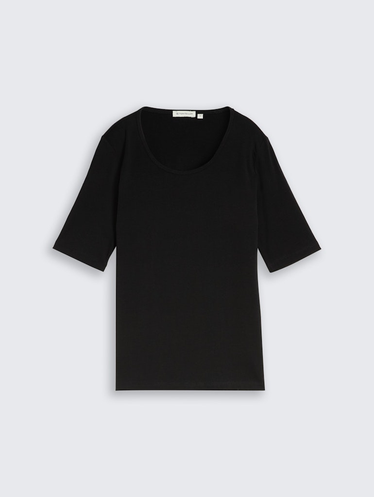Basic T-Shirt mit Rundhalsausschnitt