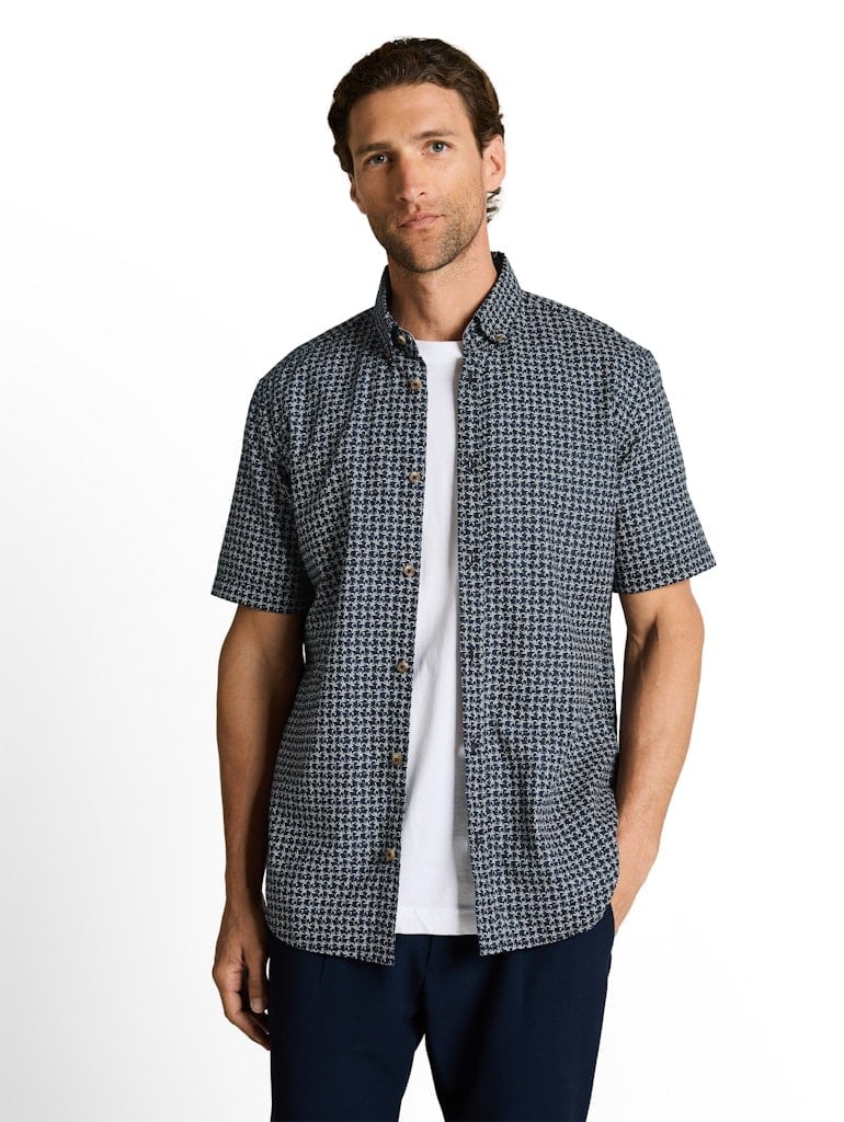 Regular Fit Kurzarmhemd mit Leinenanteil