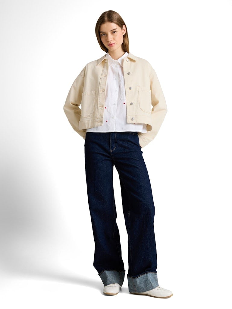 Jeansjacke mit aufgesetzten Taschen