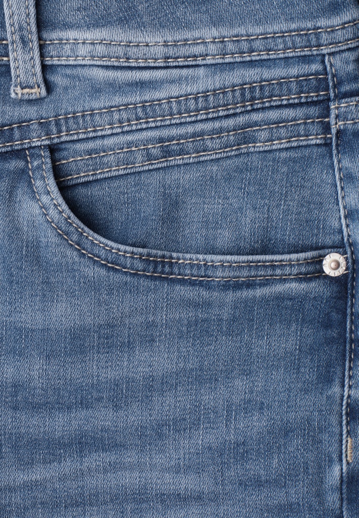 Straight Leg Jeans im Casual Fit mit Turn-Up