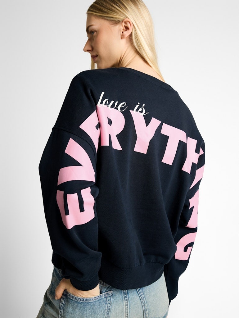 Loose Fit Sweatshirt