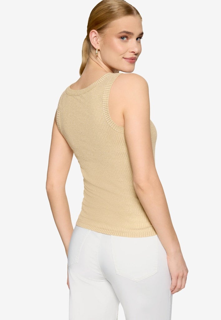 Basic-Top im Glitzer-Look