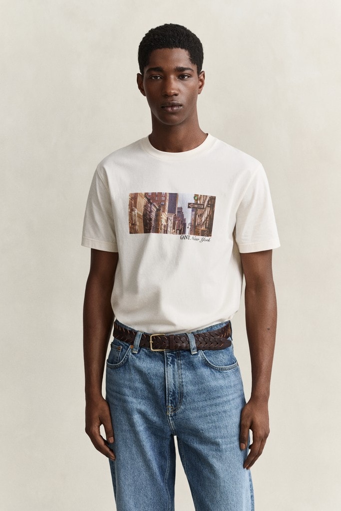 Seasonal Graphic T-Shirt