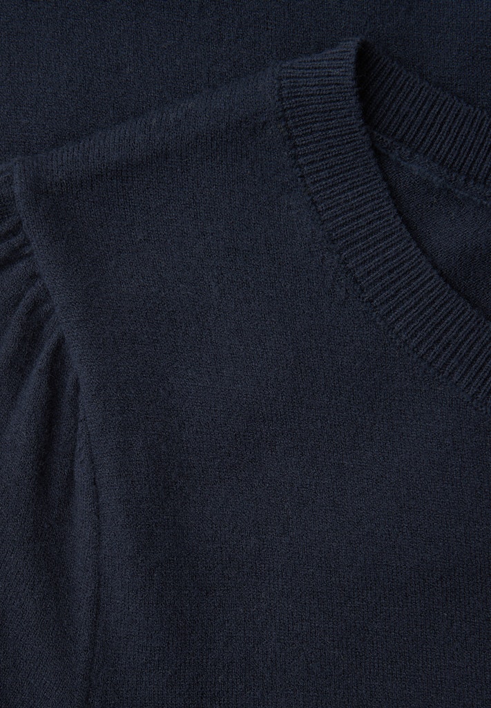 Pullover in Unifarbe