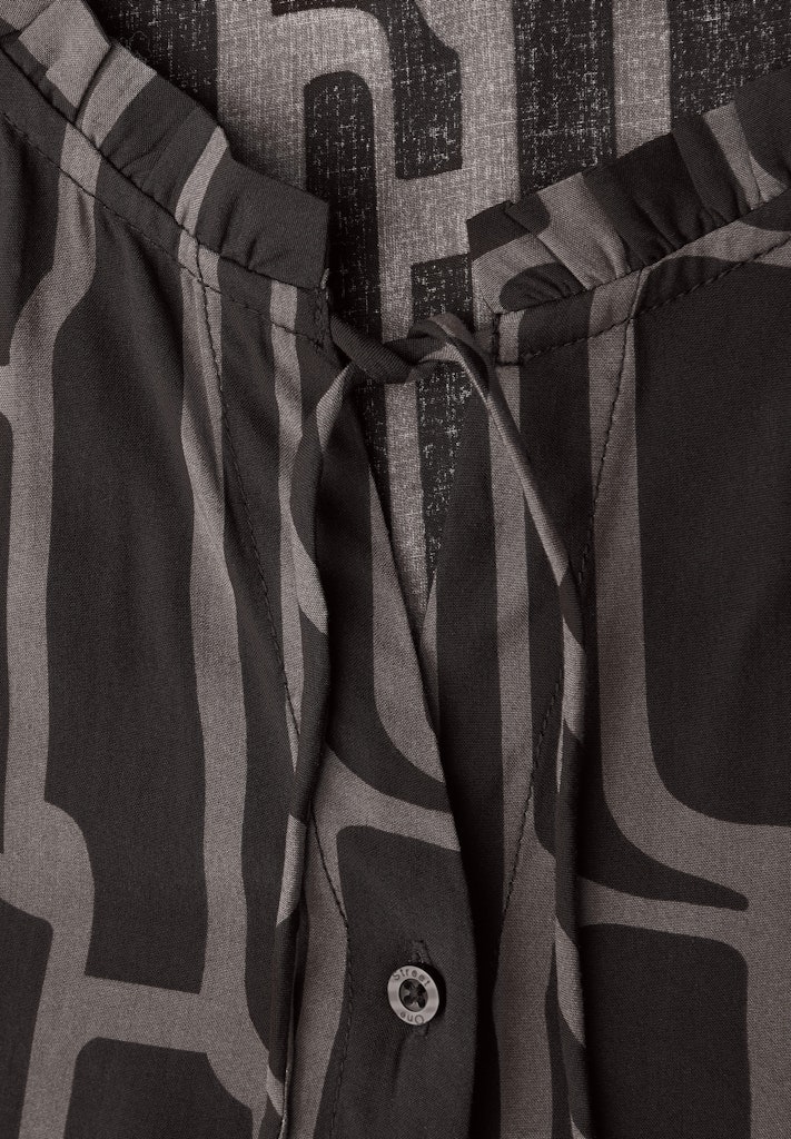 Gemusterte Tunika mit Tape