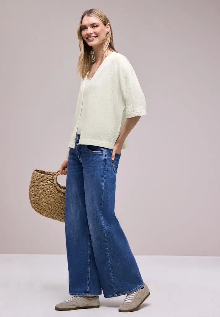 Kurzarm Jacke im Strick-Look mit Glitzer