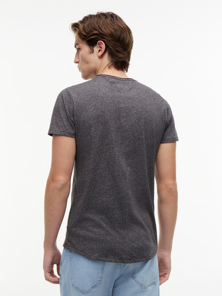 TJM XSLIM JASPE C NECK EXT