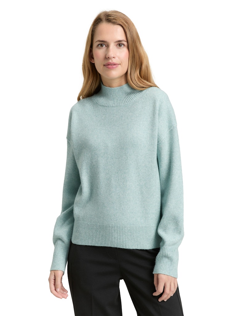 Oversize Strickpullover mit Stehkragen