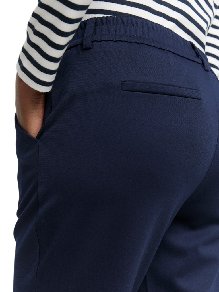 Relaxed Fit Hose mit elastischem Bund