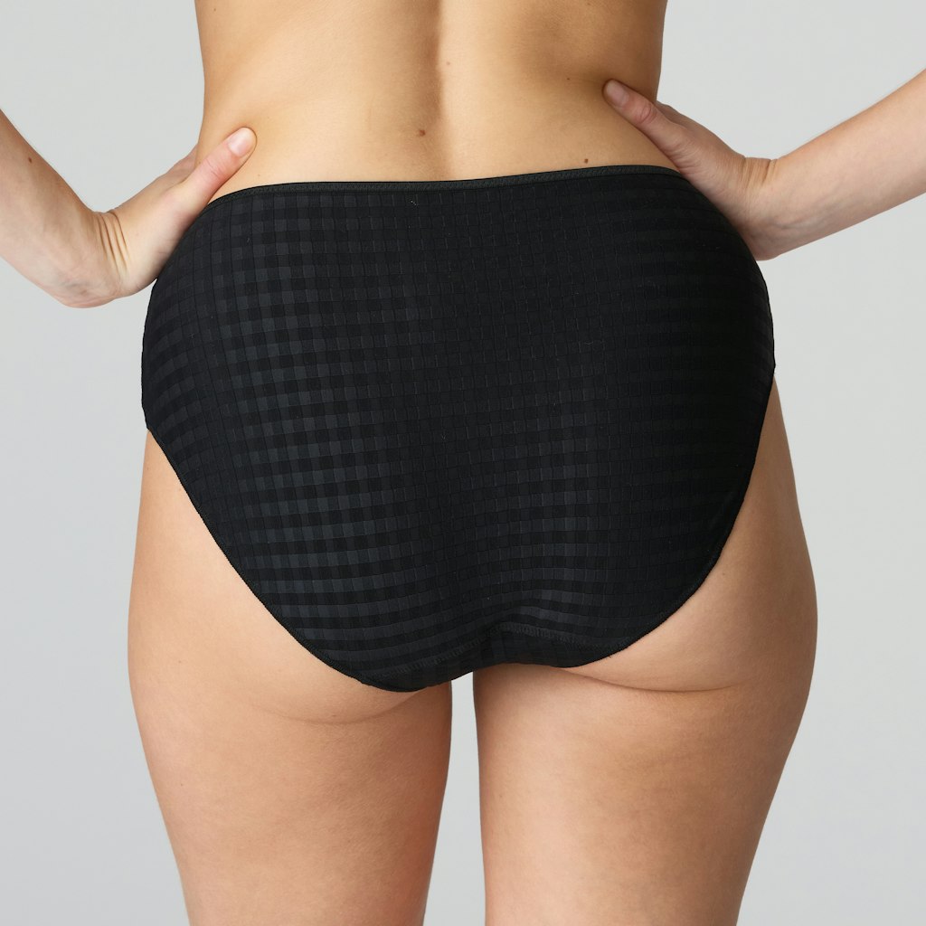 AVERO schwarz Taillenslip