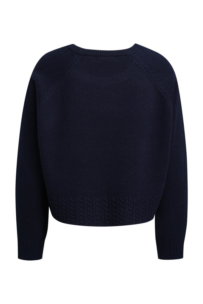 Round Neck Pullover Cable Hem