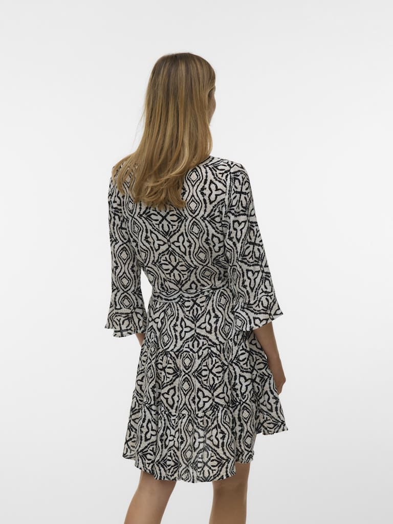 VMMENNY LS V-NECK SHORT DRESS WVN BOO
