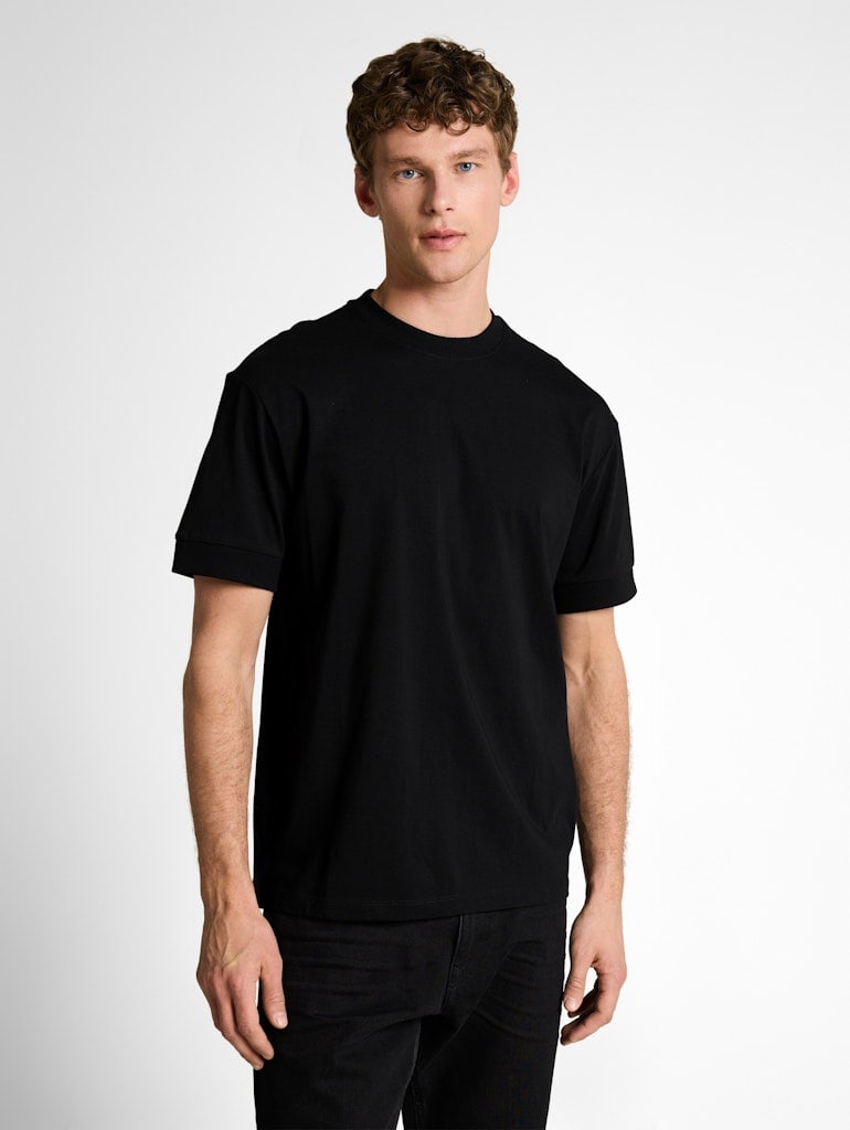 Relaxed Fit T-Shirt mit Rippbündchen