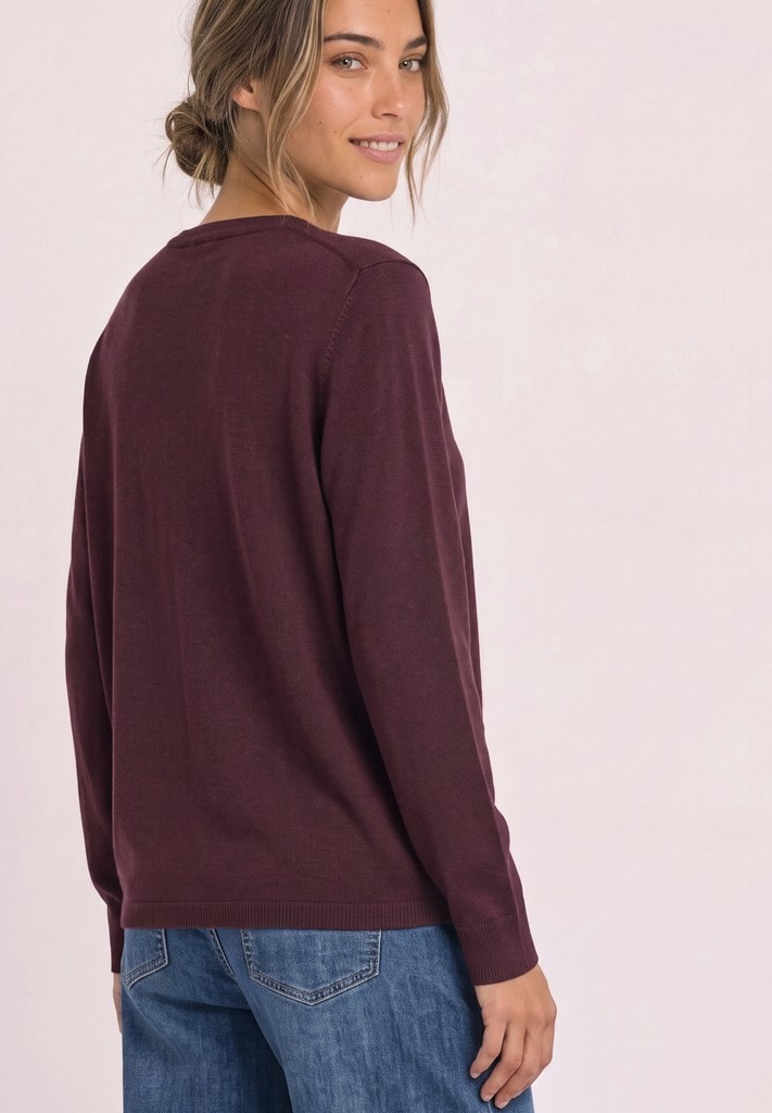 Basic Pullover mit U-Boot-Ausschnitt