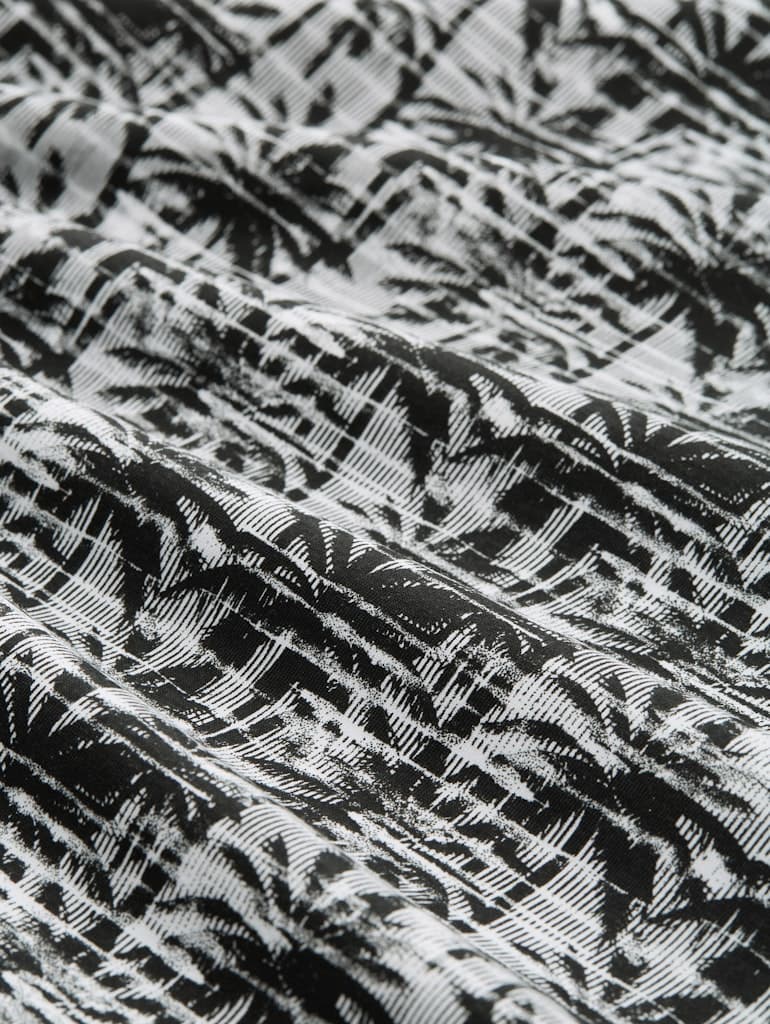 T-Shirt mit Palmenprint