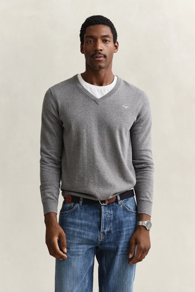 Klassischer V-Neck Pullover aus Baumwolle