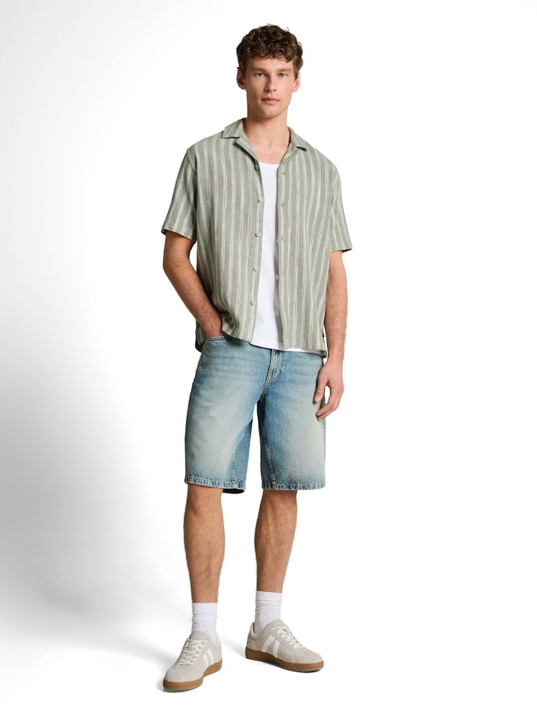 Relaxed Fit Resort Hemd mit Leinenanteil