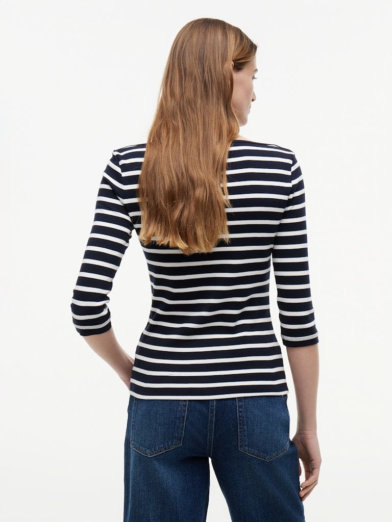 Slim Three-Quarter Sleeve Boat Neck T-Shirt