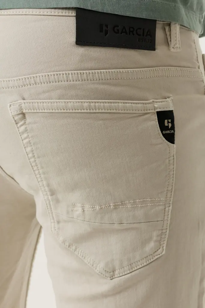 615 Russo short