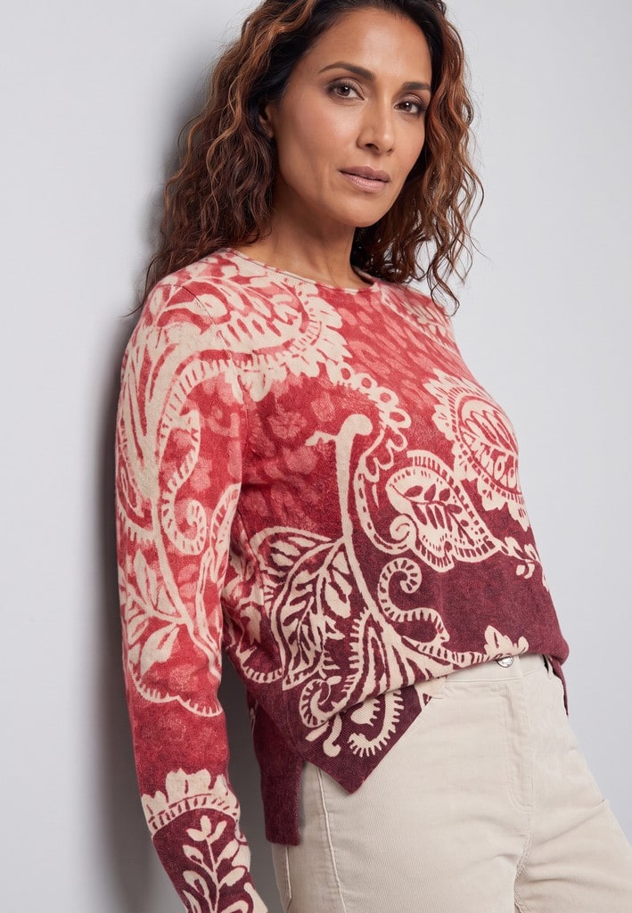 Pullover Long Sleeves