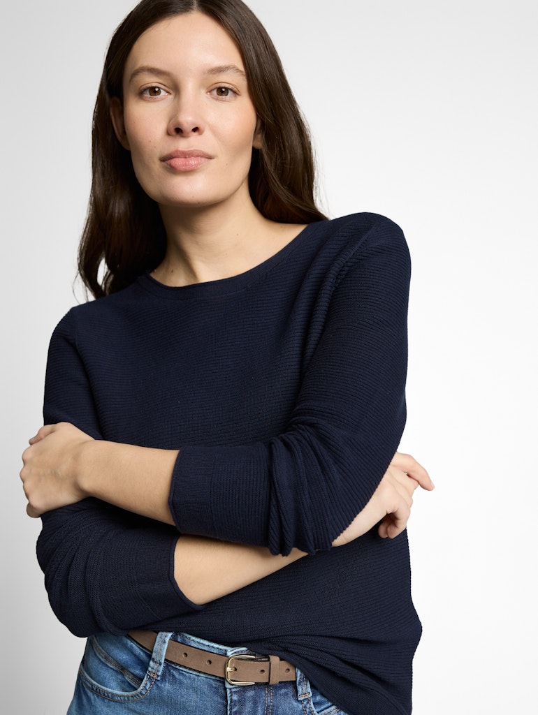 Strickpullover mit Rundhalsausschnitt