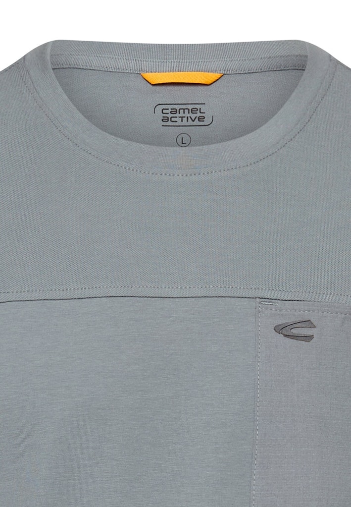 T-Shirt mit Brusttasche