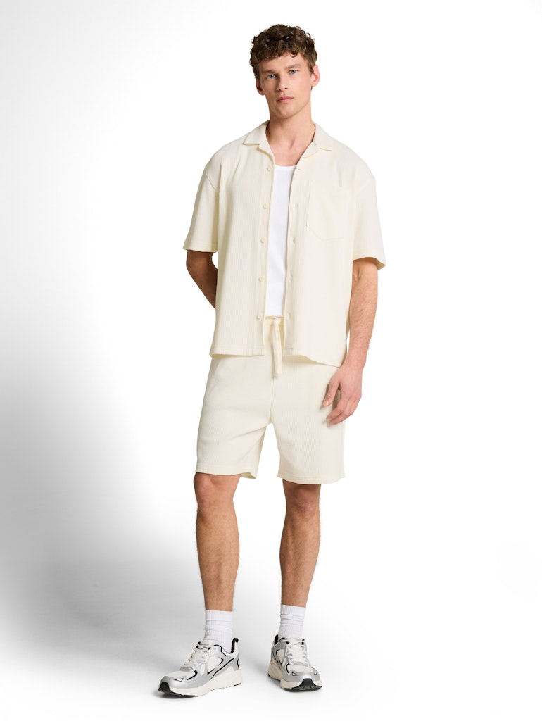 Relaxed Shorts mit Waffelstruktur