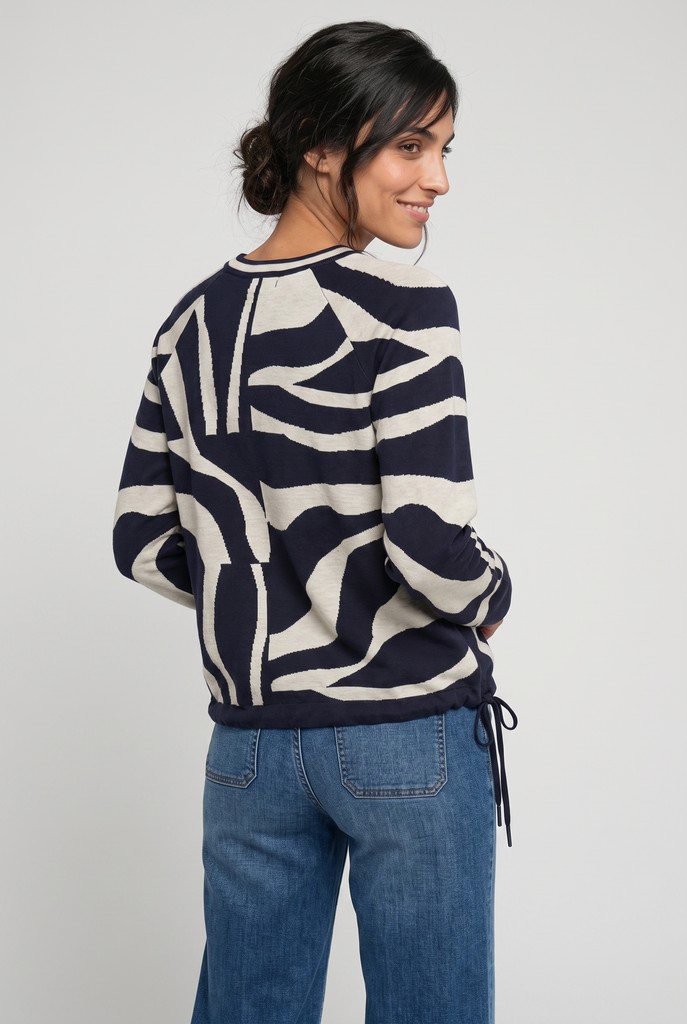 Pullover Long Sleeves
