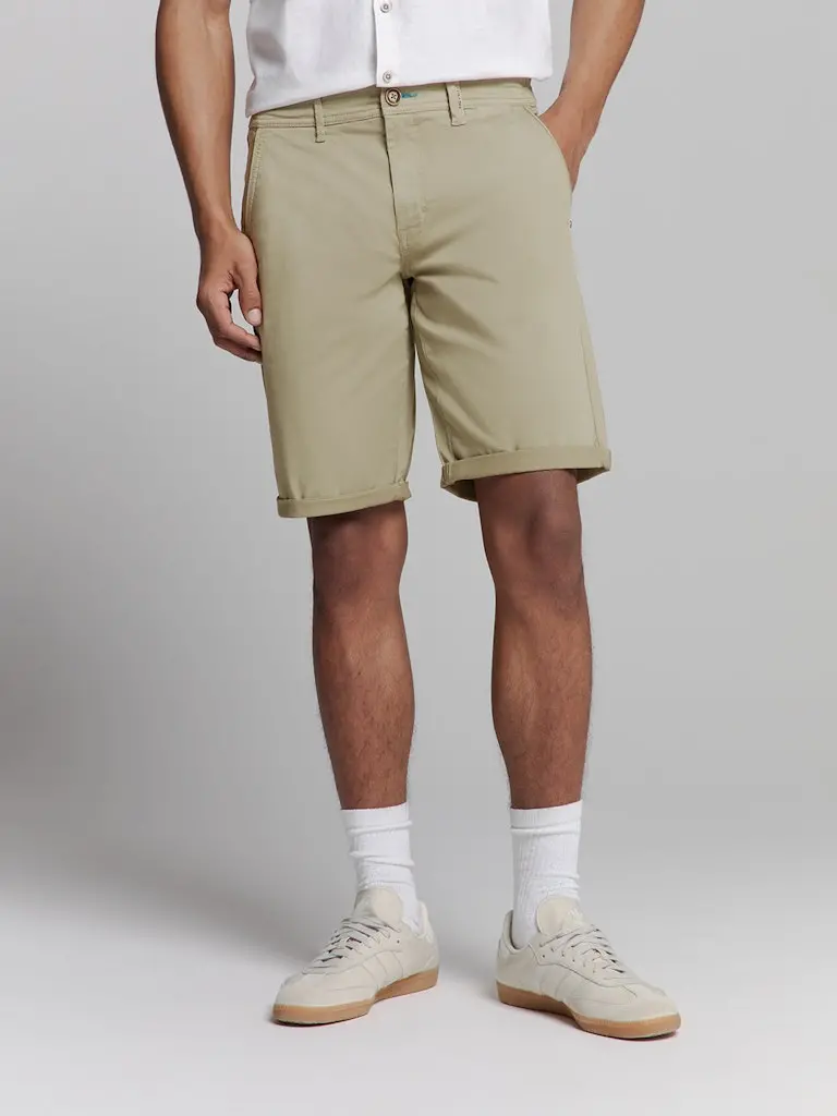 Short Chino Garment Dyed Twill Stretch