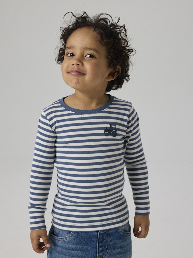 NMMVILLY LS SLIM TOP NOOS