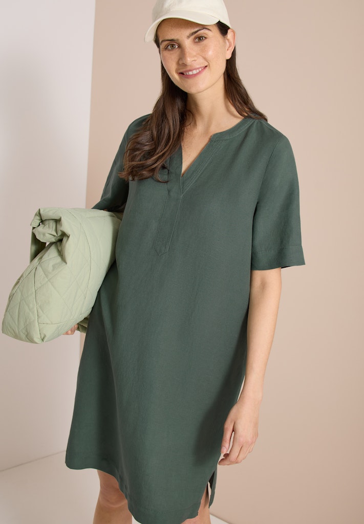 Knielanges Kleid aus Leinenmix