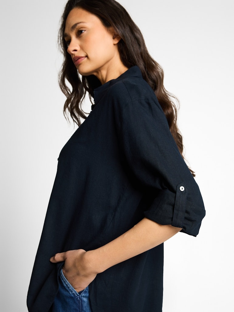 Oversize Hemdbluse mit Leinenanteil