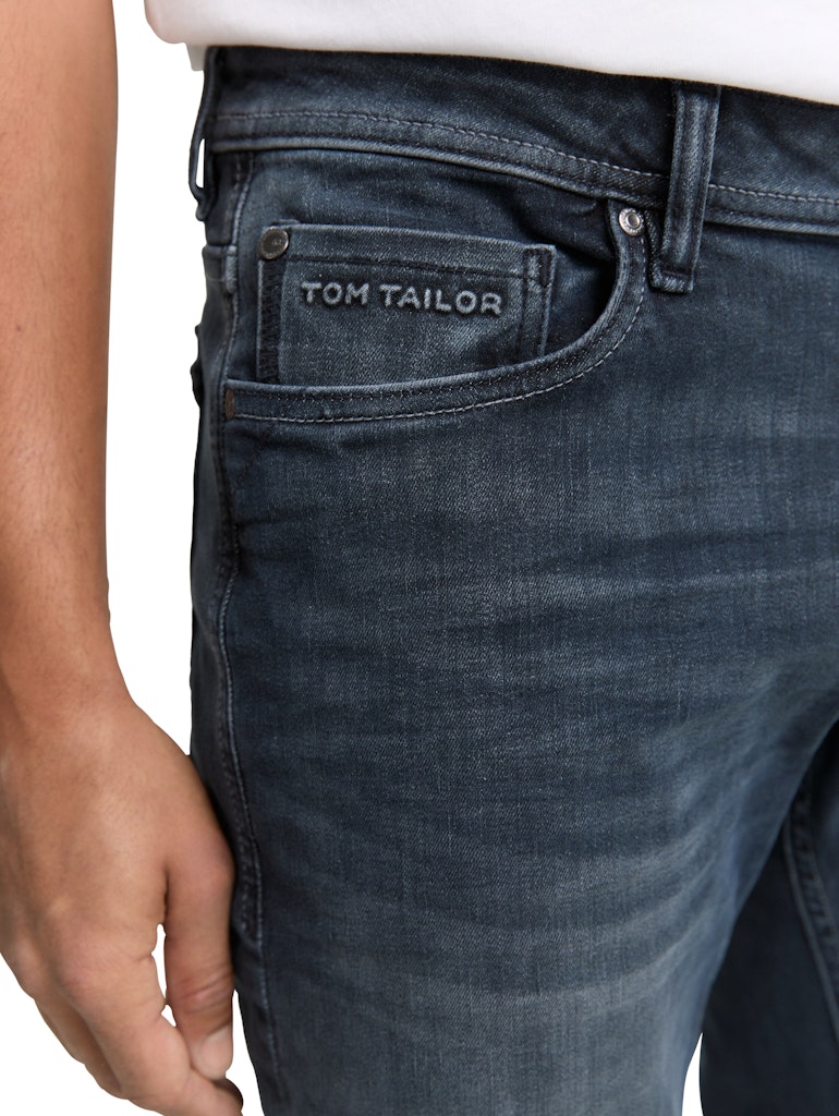 TTCURT TAPERED Jeans mit Stretch