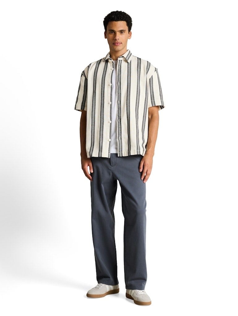 Loose Fit Kurzarmhemd mit Streifenmuster