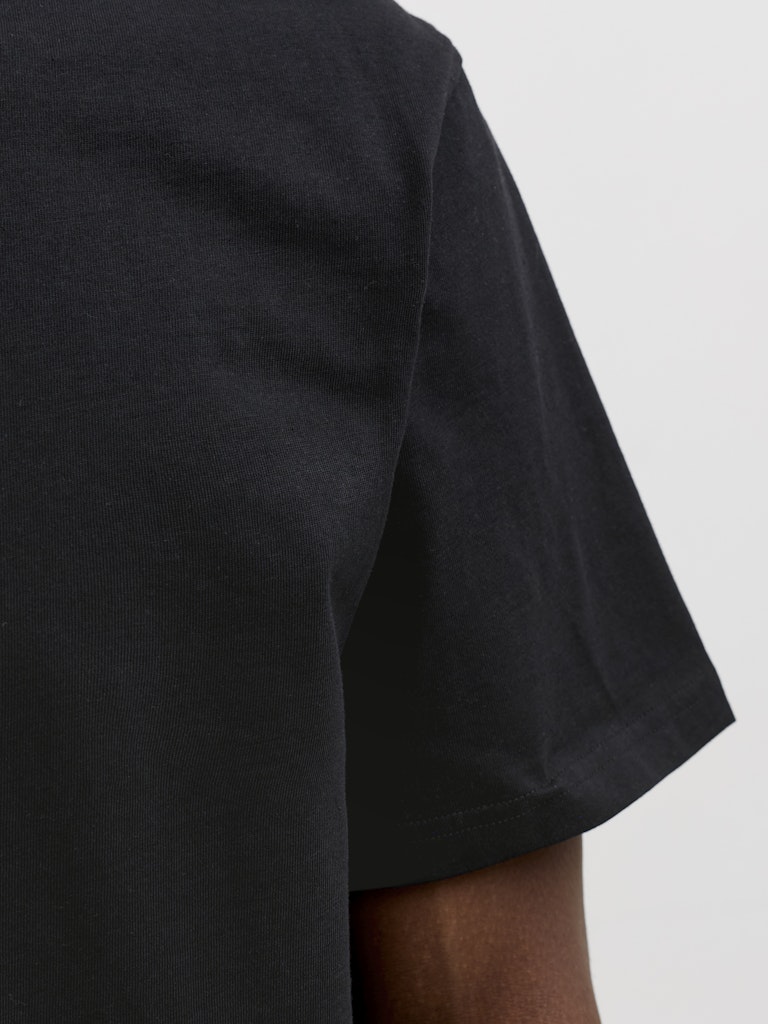 JJESOHO TEE SS CREW NECK NOOS