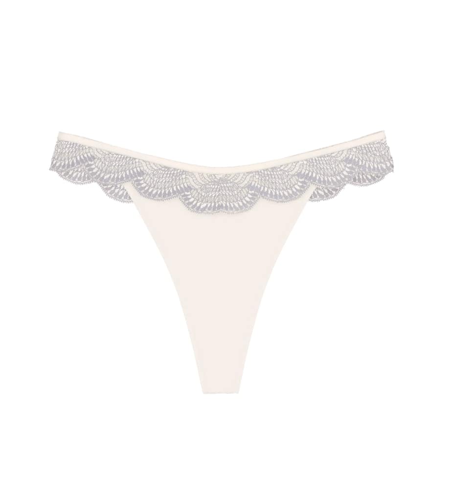 Triumph Comfort Glam String