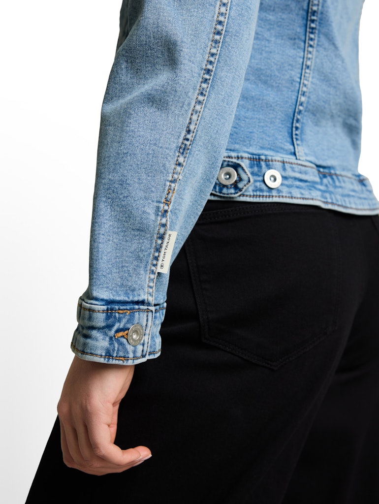 Jeansjacke mit Eingriffstaschen