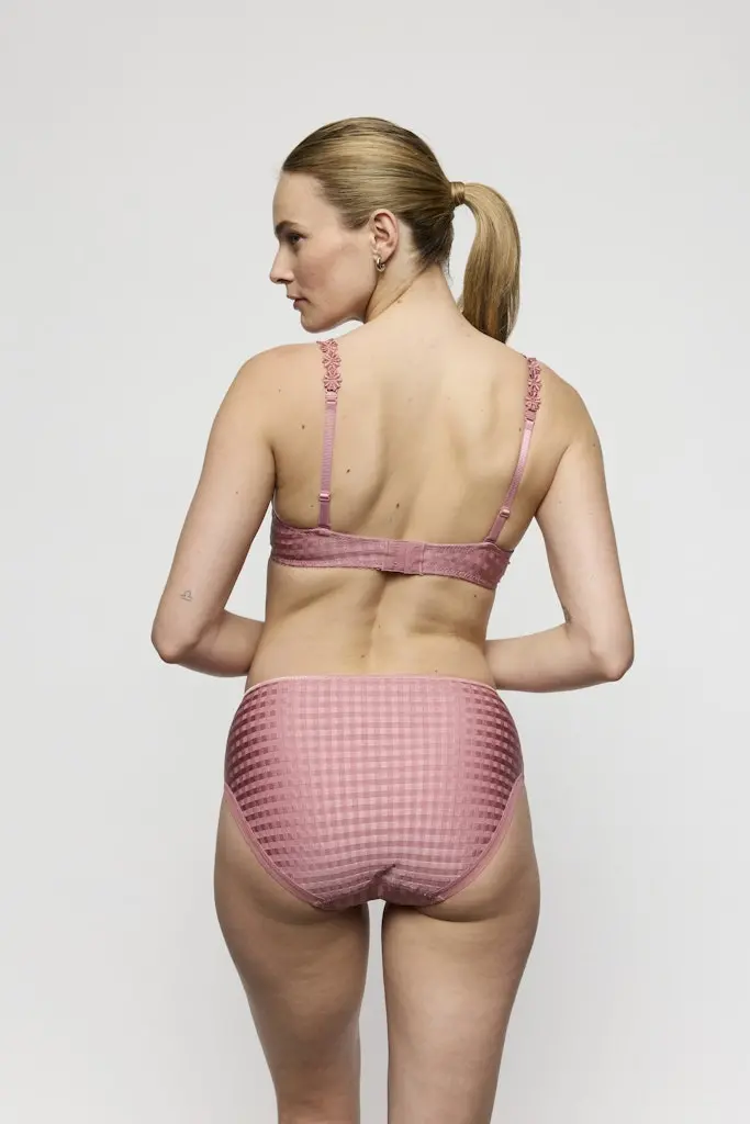 AVERO Ballet Pink Taillenslip