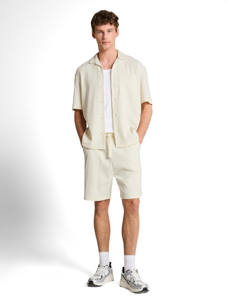 Relaxed Fit Resort Hemd mit Waffelstruktur