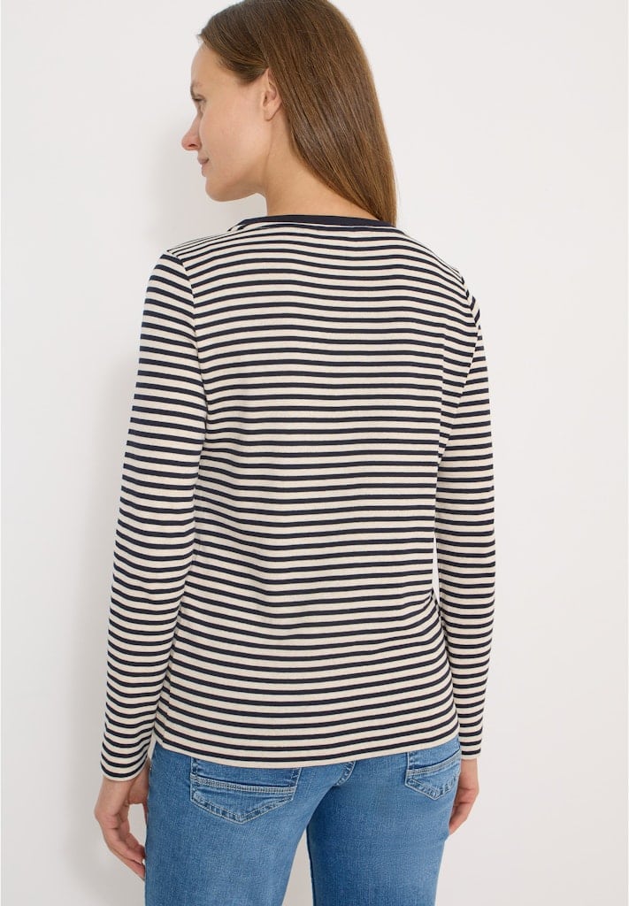 Gestreiftes Shirt