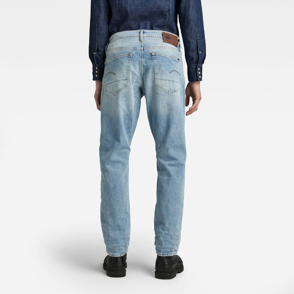 3301 Regular Tapered