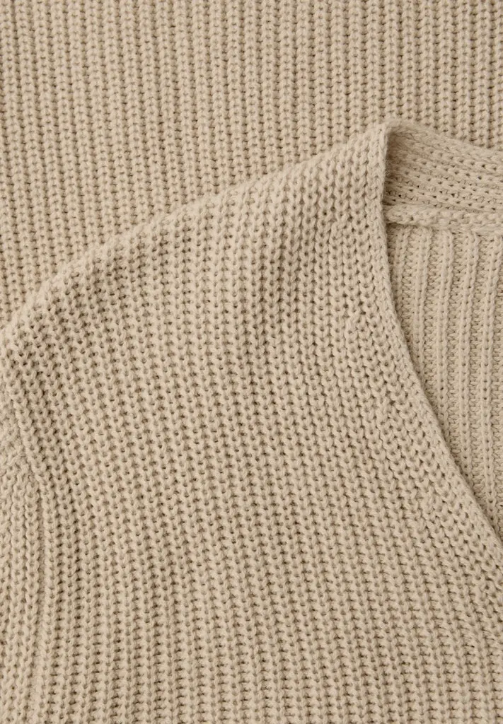Pullover in Unifarbe