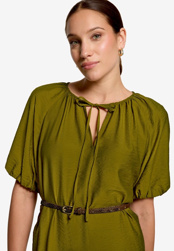 Minikleid mit Flechtgürtel